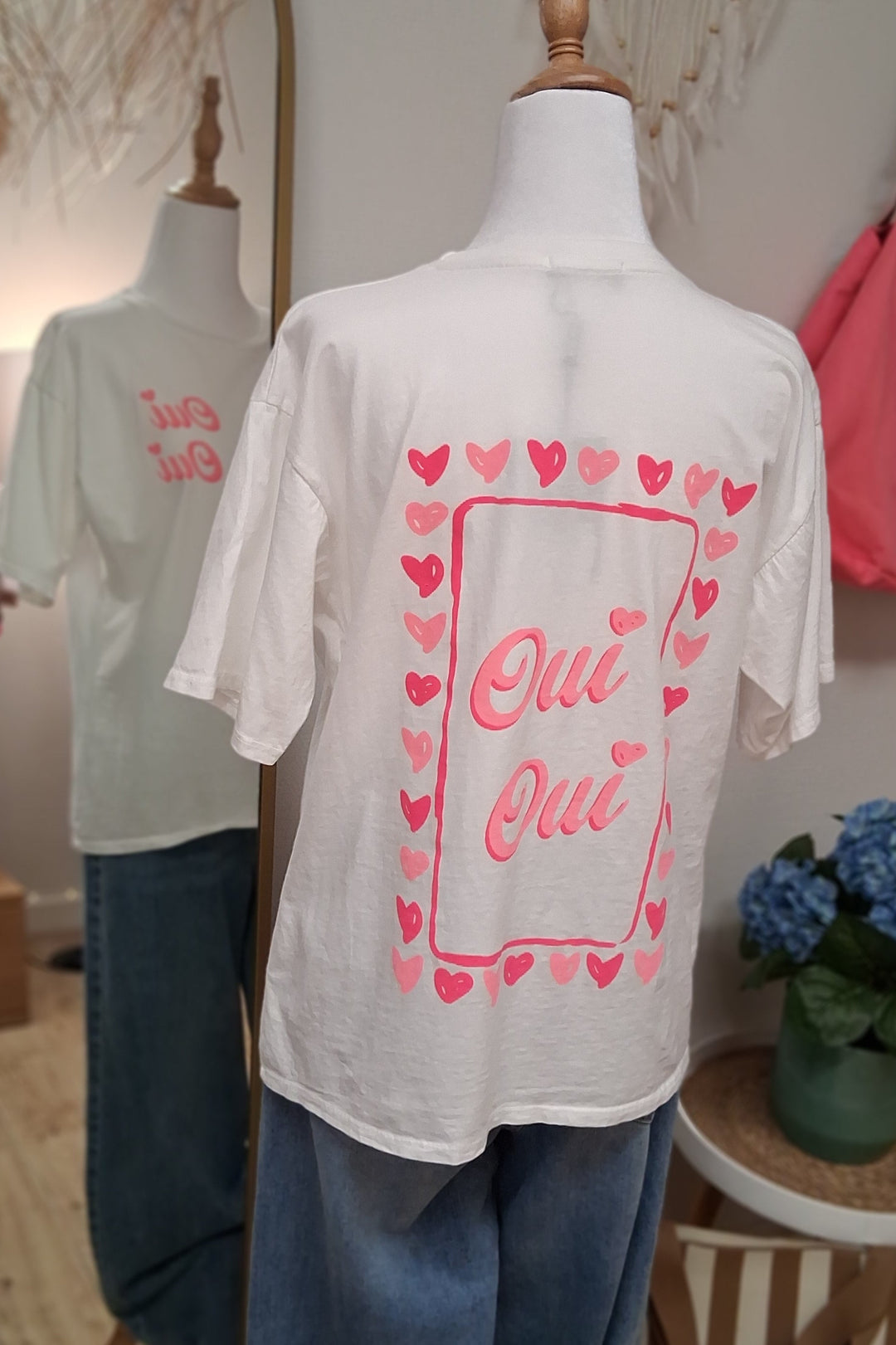 T-Shirt OUI OUI - Shirt weiß & Neonpink - Rückenprint