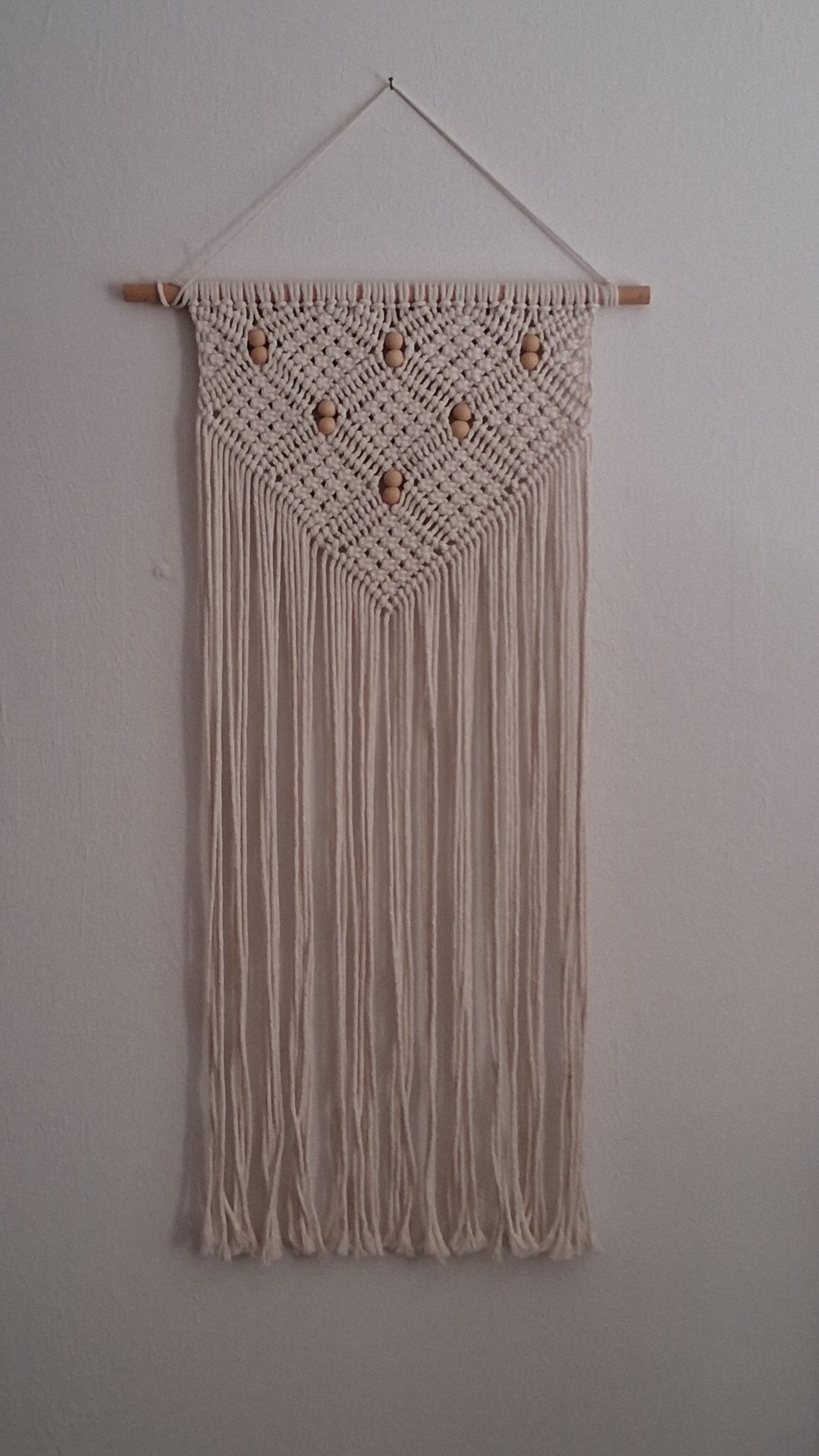Makramee Boho Wandhänger mit langen Kordeln