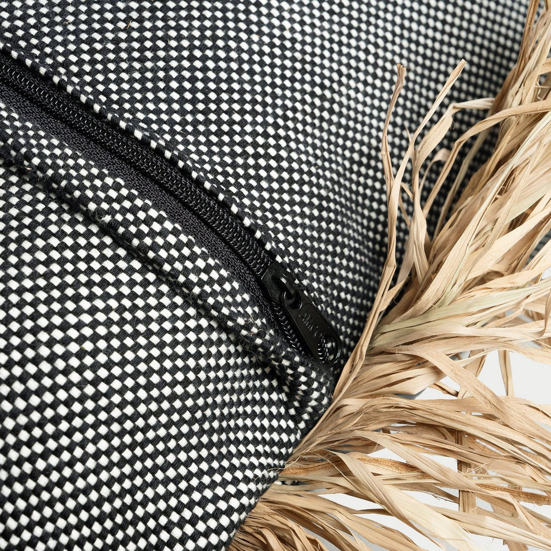 COTTON BONITA Kissenbezug - Baumwolle mit Raffia Fransen 60x60