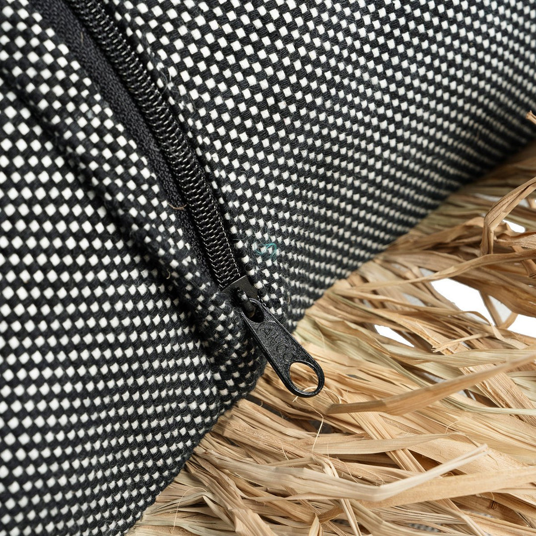 COTTON BONITA Kissenbezug - Baumwolle mit Raffia Fransen 30x50