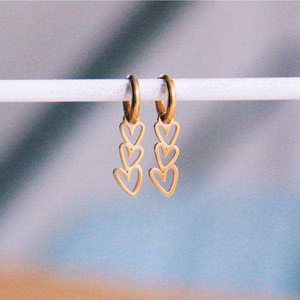 Ohrringe - Mini Creole Gold - Charm 3 HEARTS