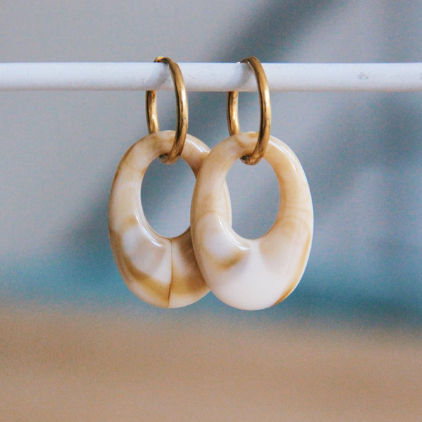 Ohrringe - RESIN DROP Marmor - Creole Gold