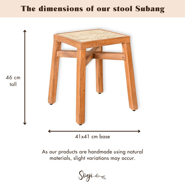 Holzhocker – Massiver rechteckiger Hocker – Handgefertigter quadratischer Hocker aus Regenbaumholz mit geflochtener Rattan-Sitzfläche SUBANG