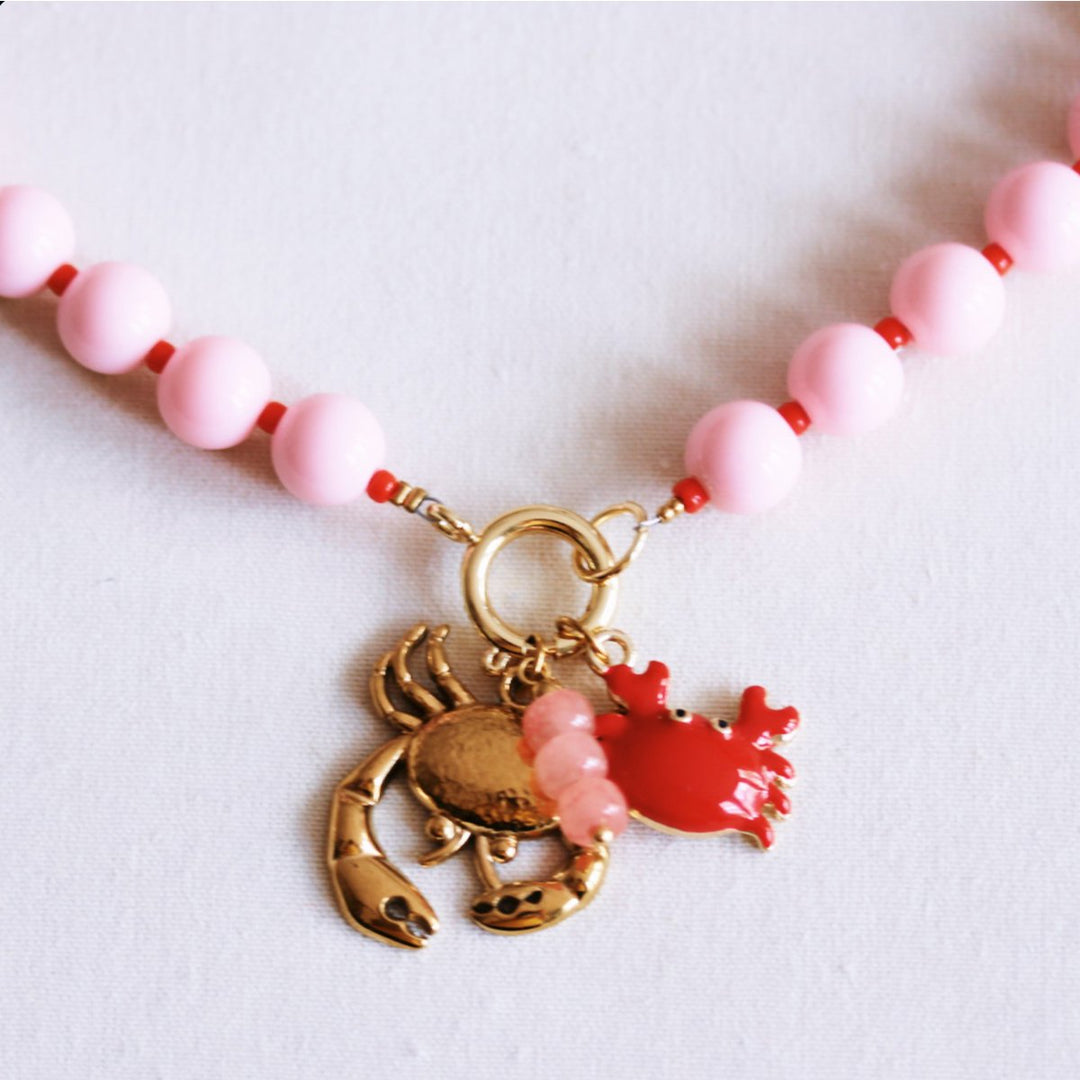 Halskette - Miyuki-Perlenkette XL - Hellrosa/Rot mit Charms