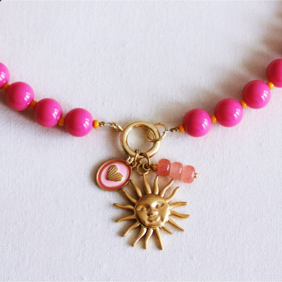 Halskette - Miyuki-Perlenkette XL - Fuchsia/Orange mit Charms