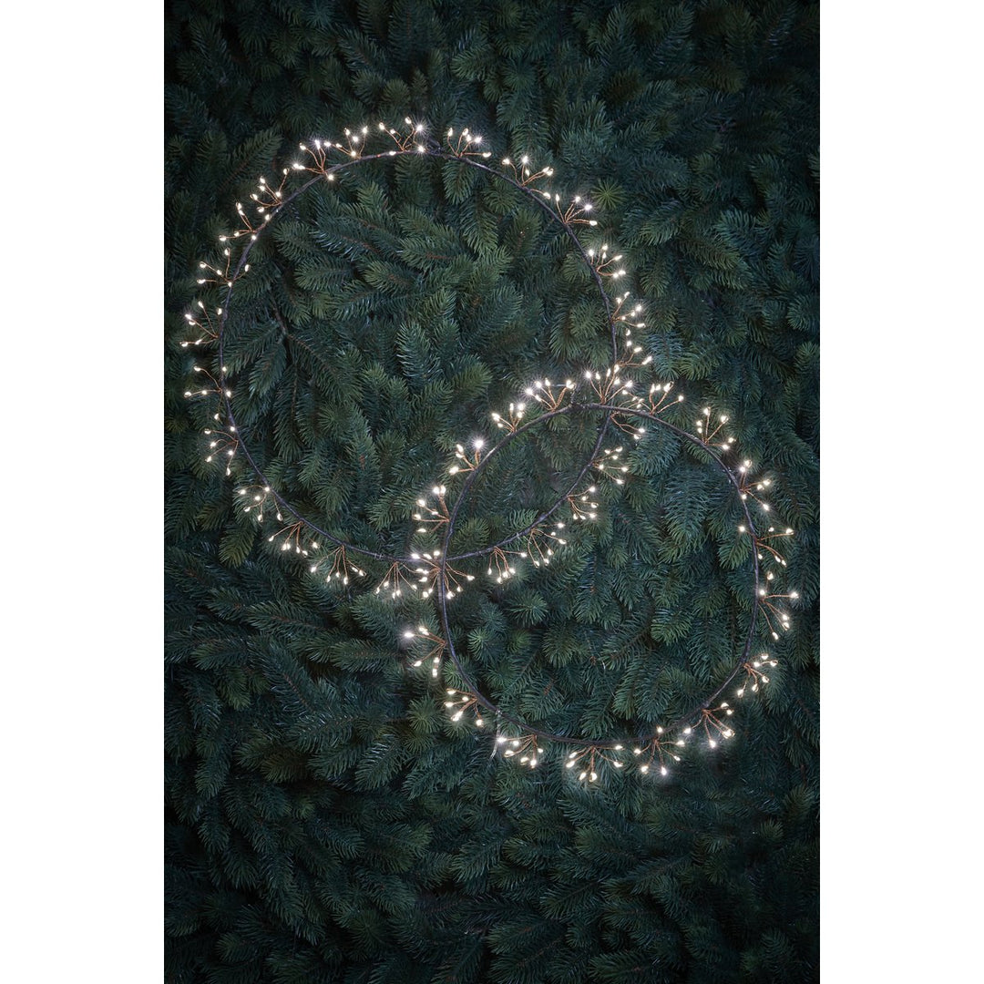 Lichterkranz mit warmweißer LED-Beleuchtung – Ø40 cm