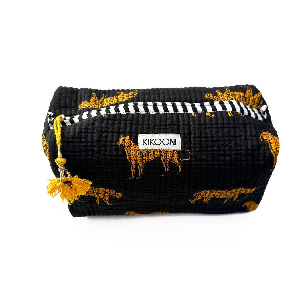 handgemachte Kosmetiktasche "Black Leopard"