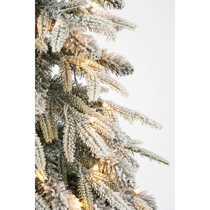 Weihnachtsbaum "Lodge" mit LED-Beleuchtung - verschneit - H155cm