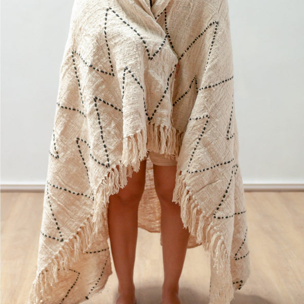 Handgewebte Tagesdecke LINGGAH - Boho Deko Decke - Bettdecke - Sofadecke - Überwurf