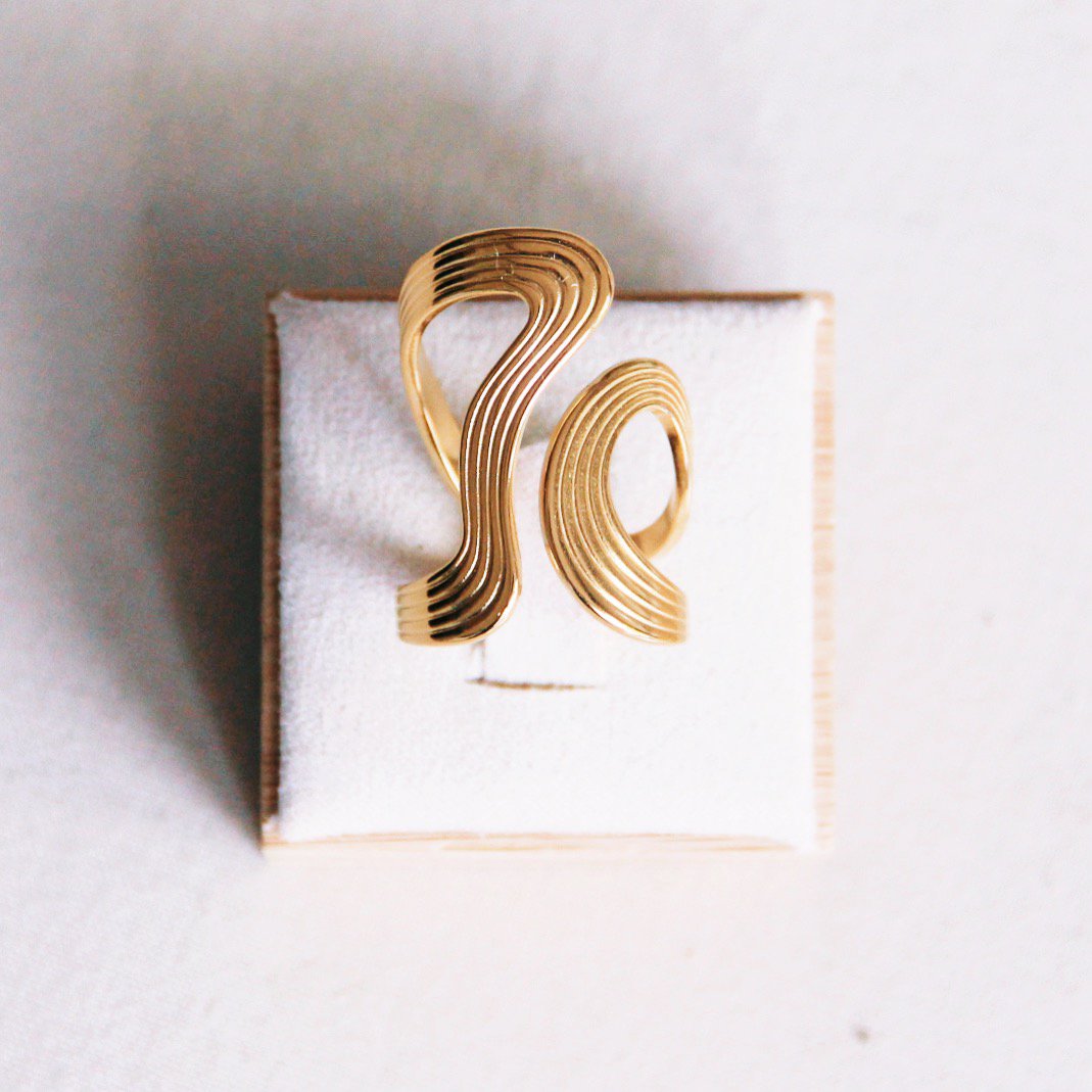Statement Ring - RETRO STRIPES - Gold