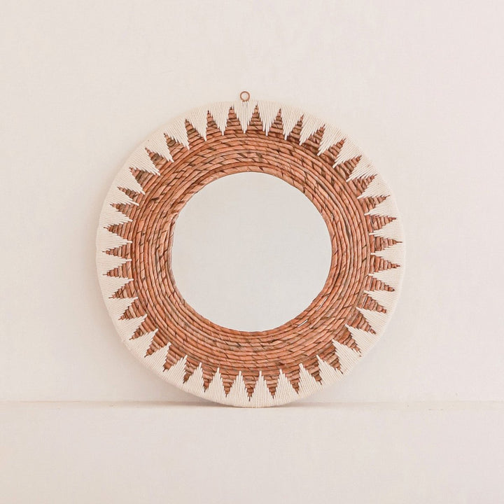 runder Wandspiegel AWAN - Boho Wanddekoration mit Muster aus Baumwollkordeln