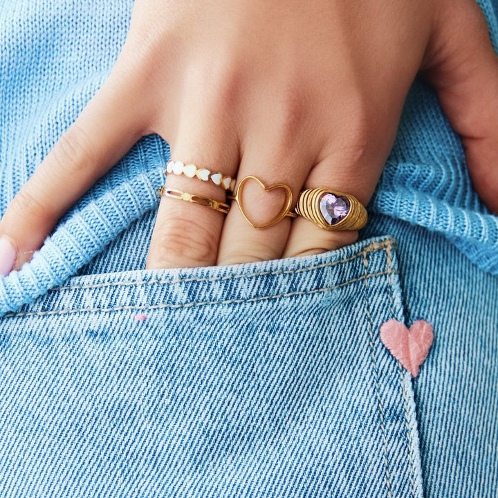 Ring - HEART Shape - Gold