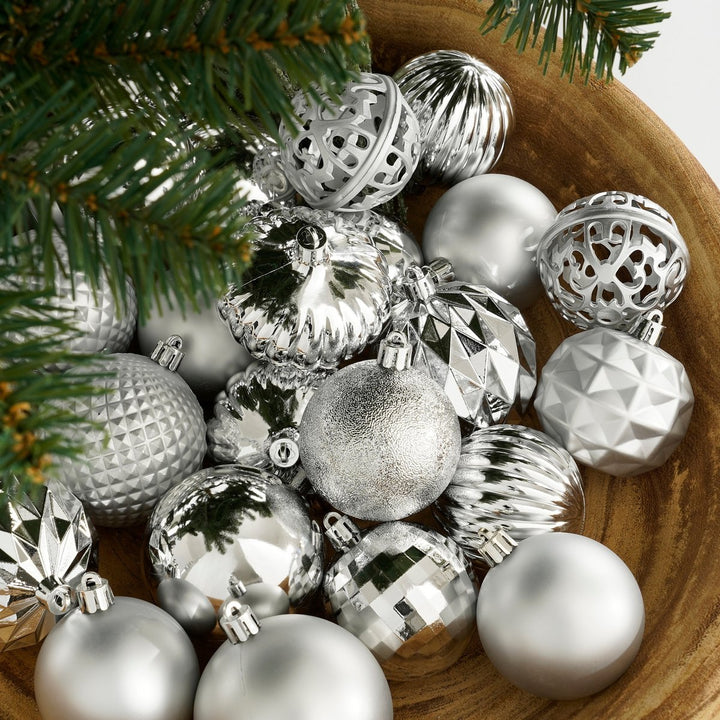 Weihnachtskugeln Set – 60 Stück – Ø7 cm – Kunststoff – Silber
