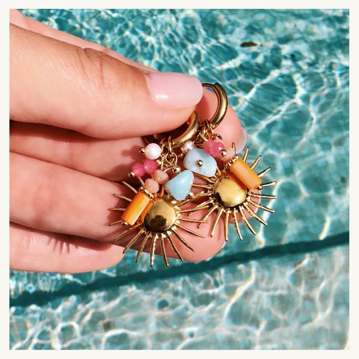 Edelstein-Cluster-Ohrringe mit Sonnendesign – Boho Chic