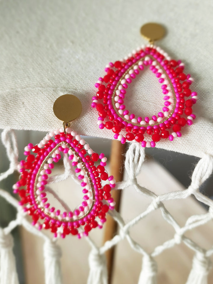 Statement Ohrringe - gold mit pinken roten Perlen
