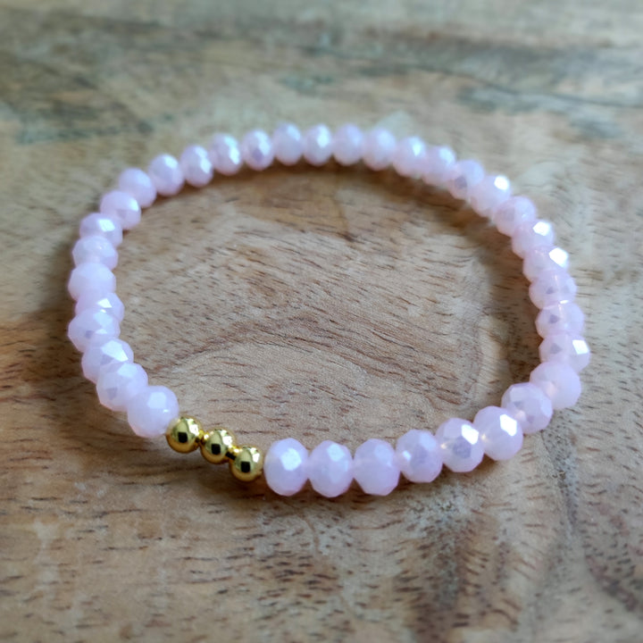 Armband mit hell rosa Perlen 8mm