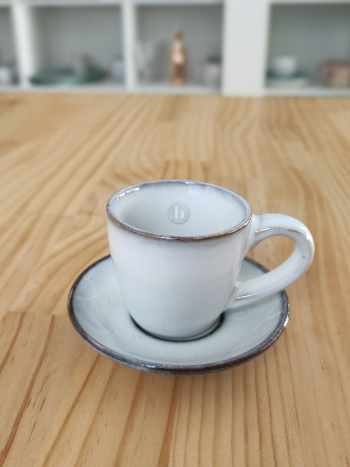 Nordic Sand / Espressotasse mit Untertasse / weiß-grau