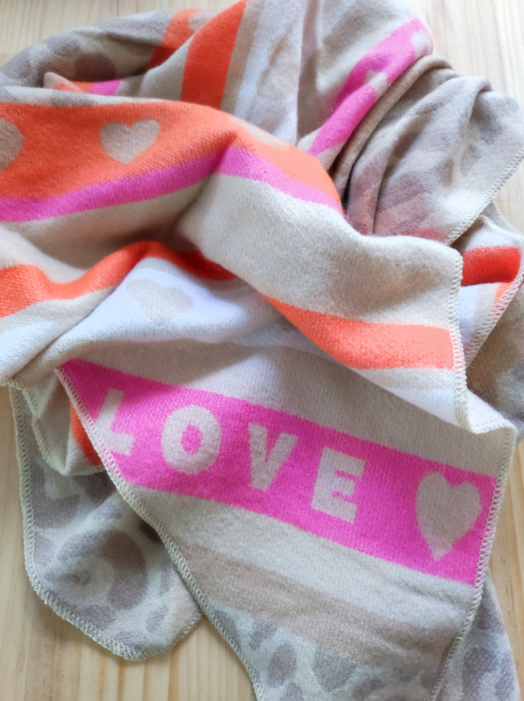 Dreiecks Schal - Leo & Love - beige, flauschig