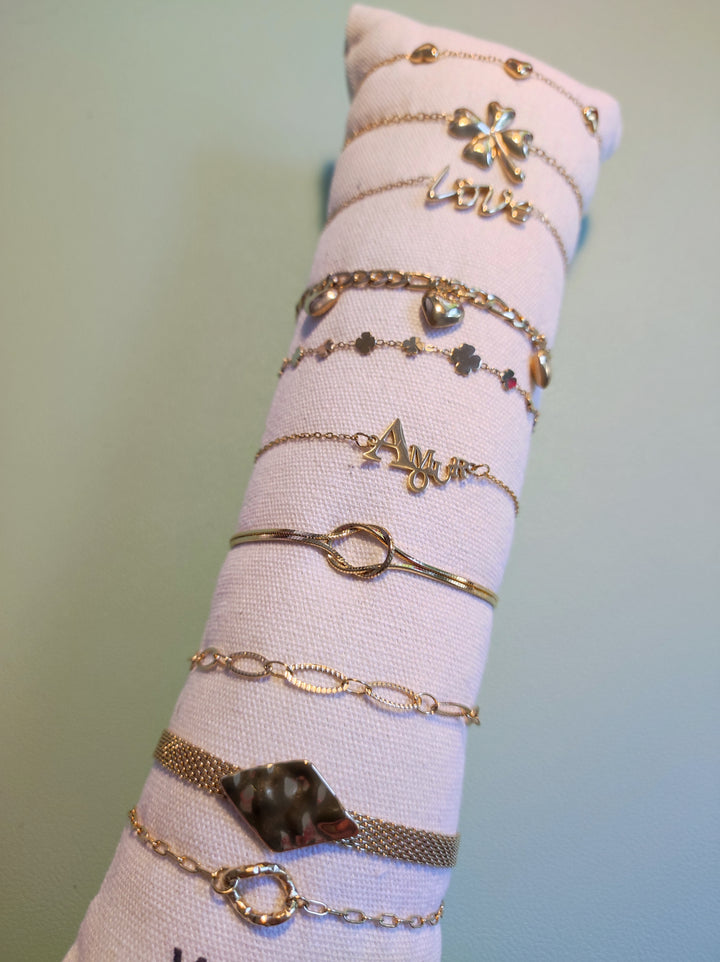 feines Armbändchen (032)