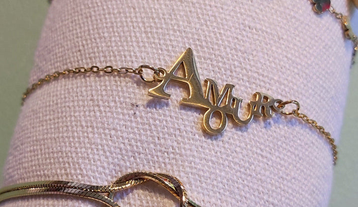 feines Armbändchen (034)