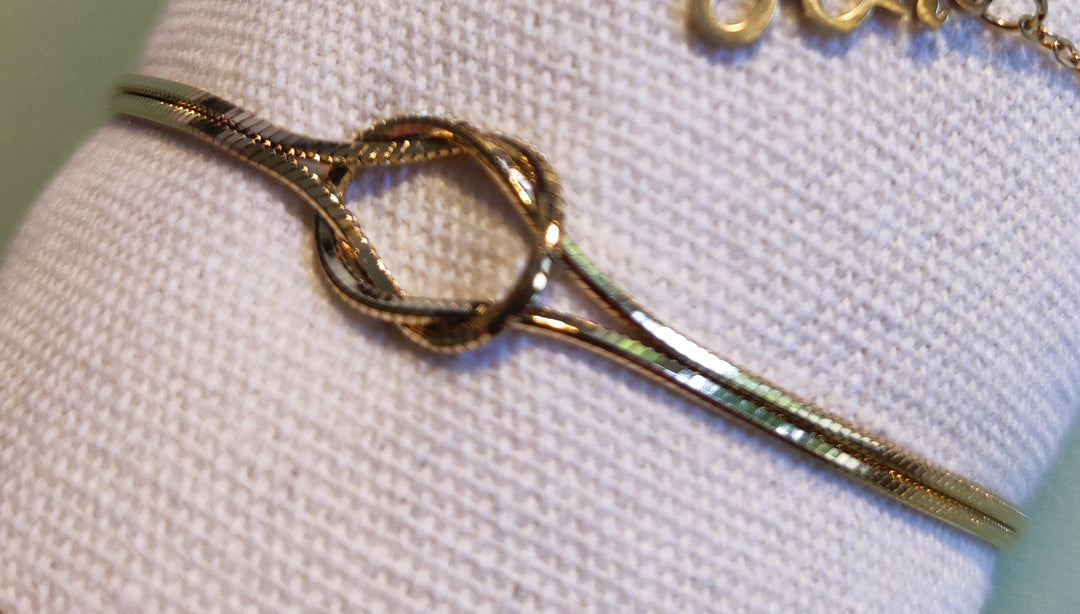 feines Armbändchen (026)