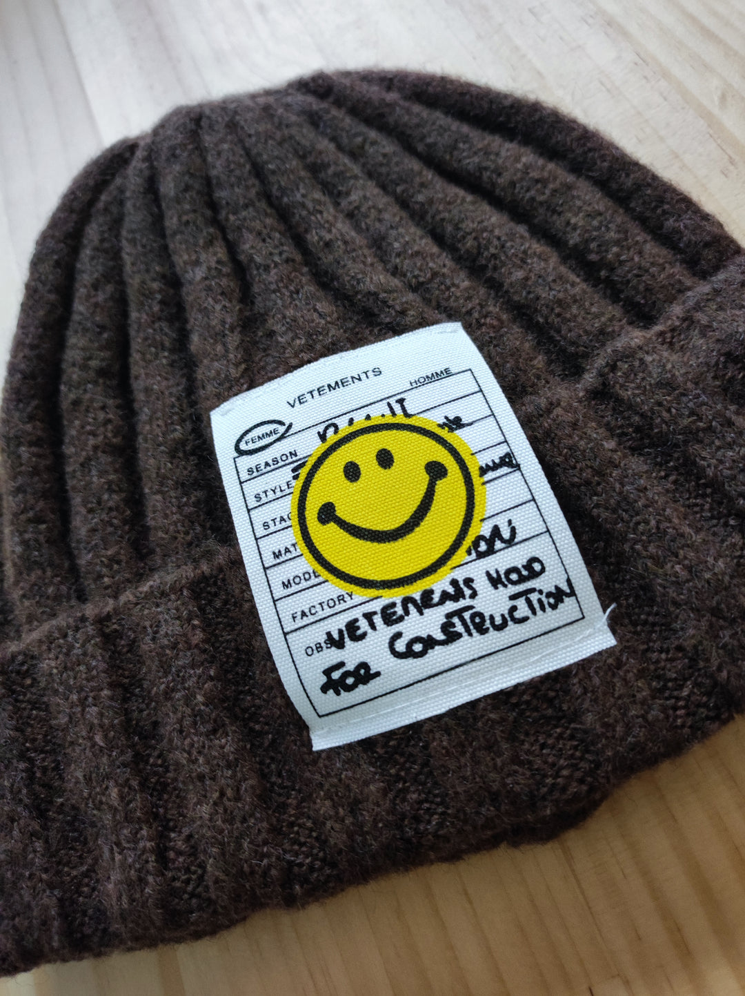 Mütze/Beanie - Smiley Patch - dunkelbraun