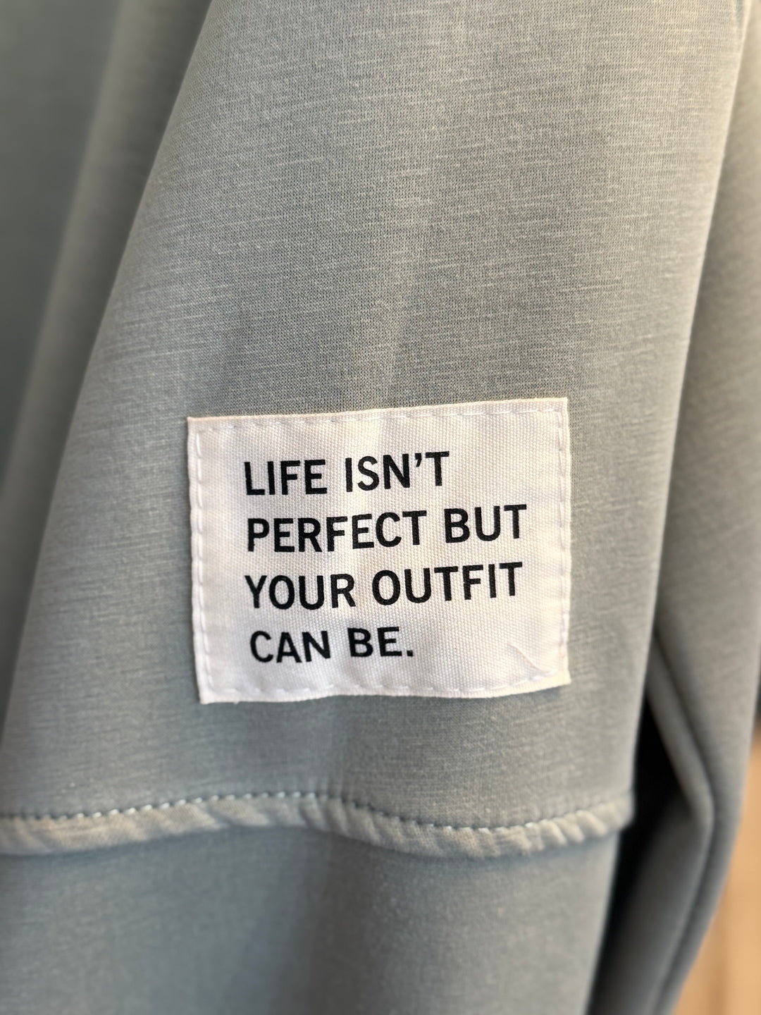 Pulli - hell oliv - Patch