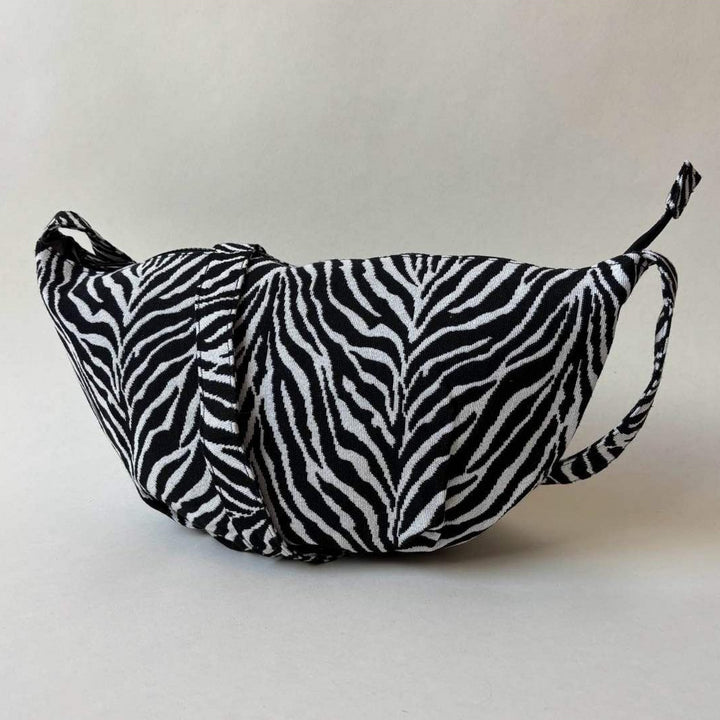 Crossbody Bag IRIS - Halbmond Tasche LEO & ZEBRA