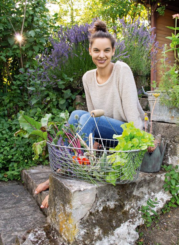 Buch FLOWER GIRLS | Mehr als nur ein grüner Daumen - die 20 wichtigsten Gartenbloggerinnen öffnen ihre Gartentore