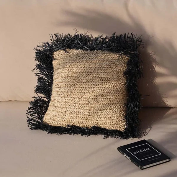 RAFFIA Kissenbezug - Natur Bast mit schwarzen Fransen 40x40