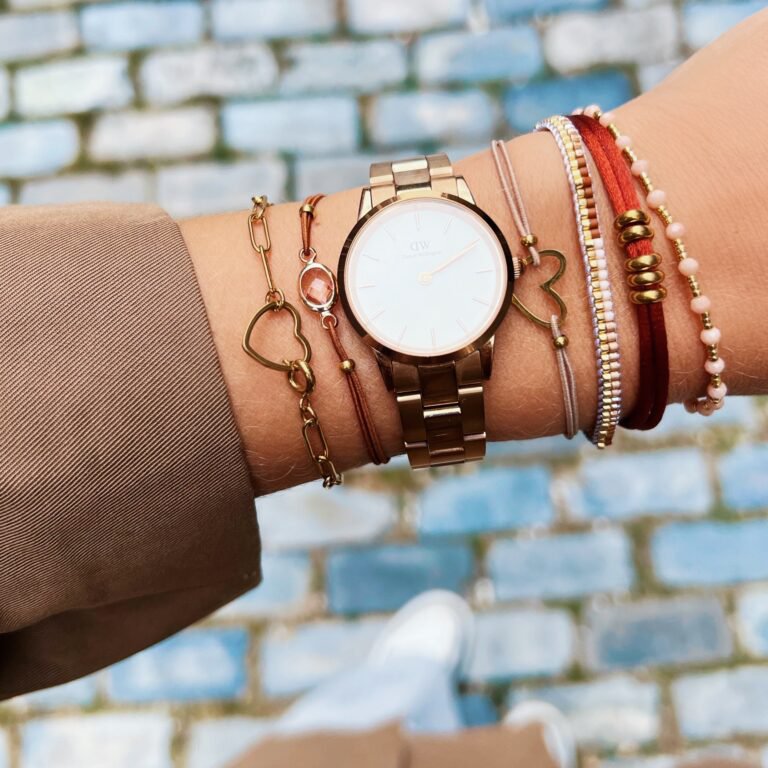 Armband mit offenem Herz - Gold