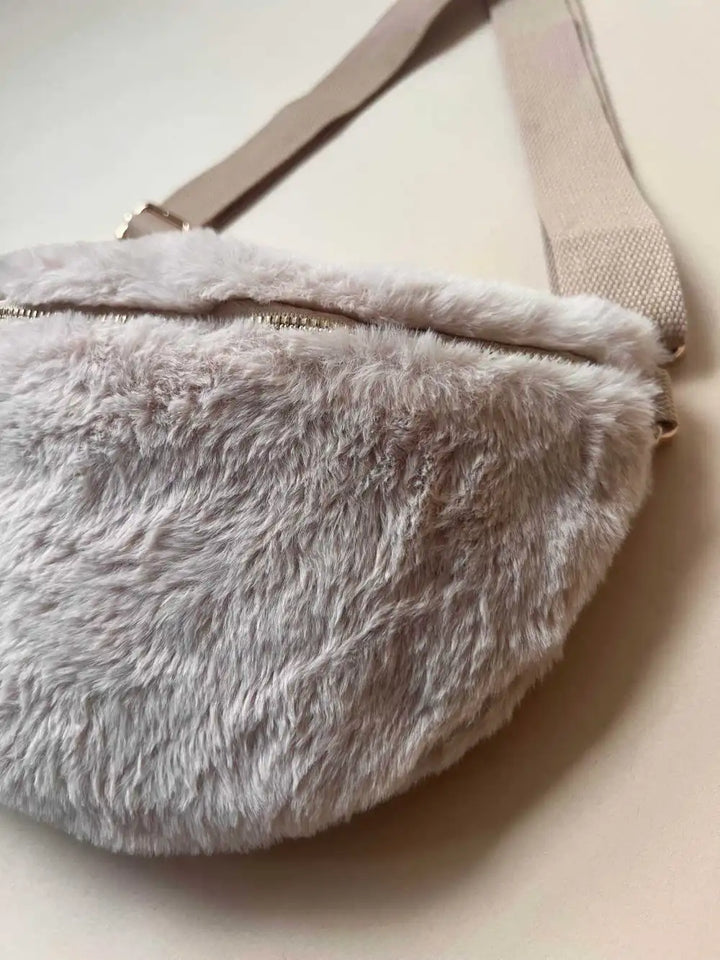 Tasche PUCK - Hipbag/Crossbody Bag - Fluffy - creme