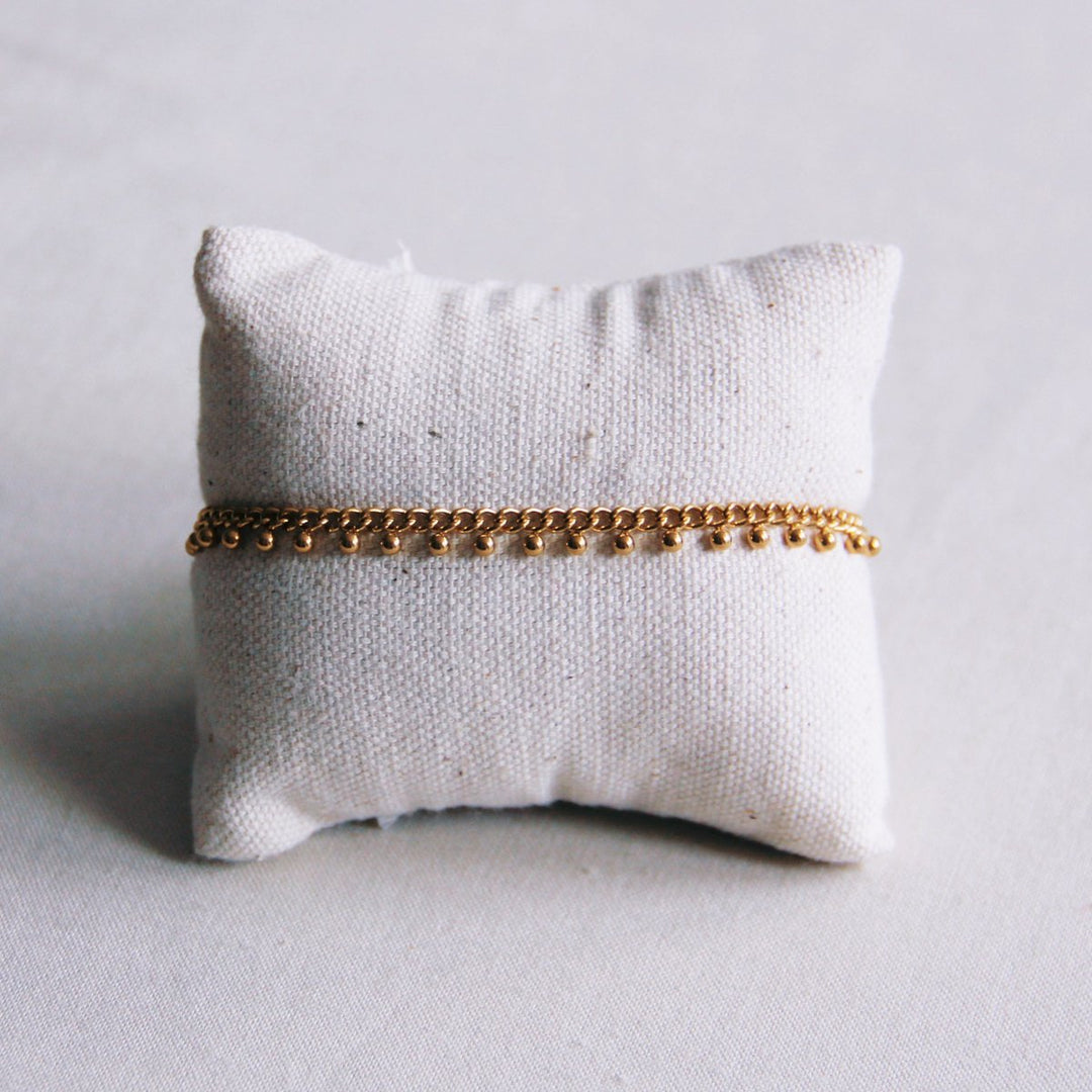 Armband - Kettenarmband mit Kugeln - Gold
