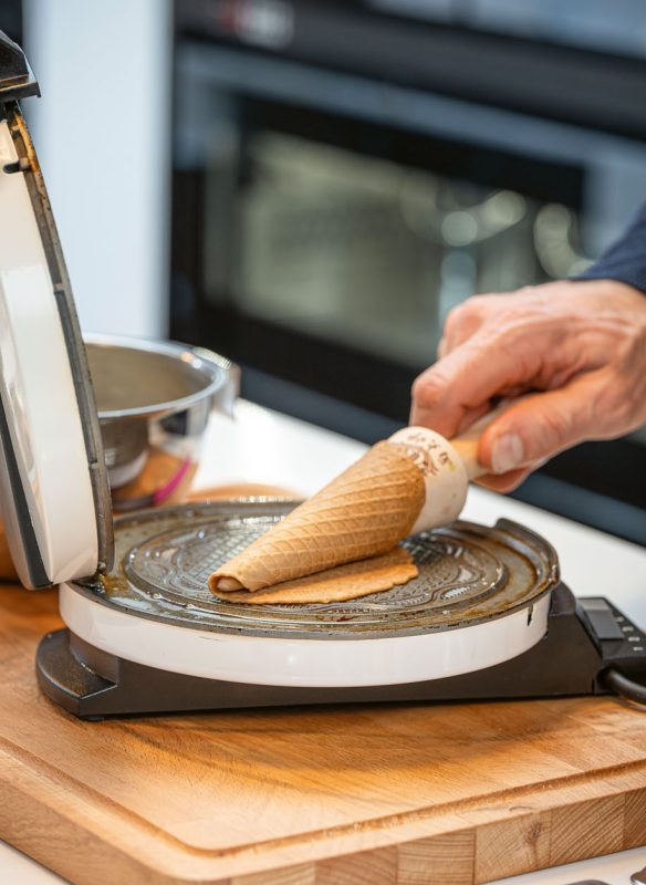 Buch EIS | Kalt, Süß, Perfekt - so schmeckt Glück!