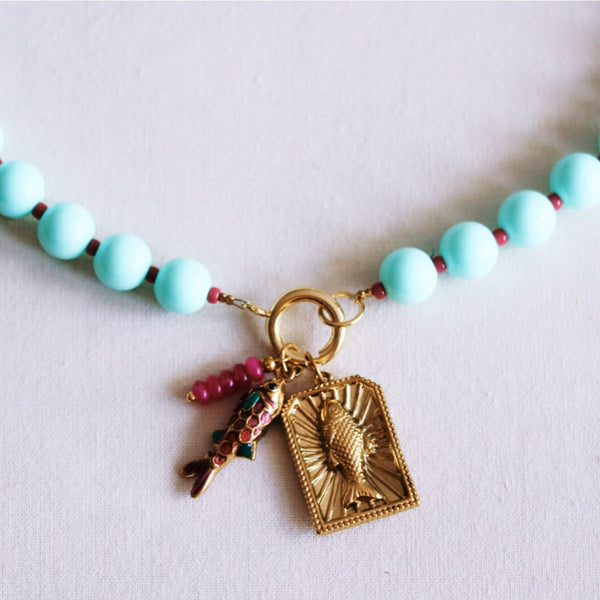 Halskette - Miyuki-Perlenkette XL - Mint/Kirschrot mit Charms