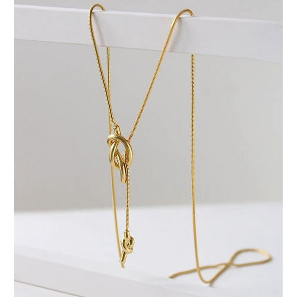 Lange Pullover Halskette mit Knoten – Gold – Elegantes Statement-Accessoire