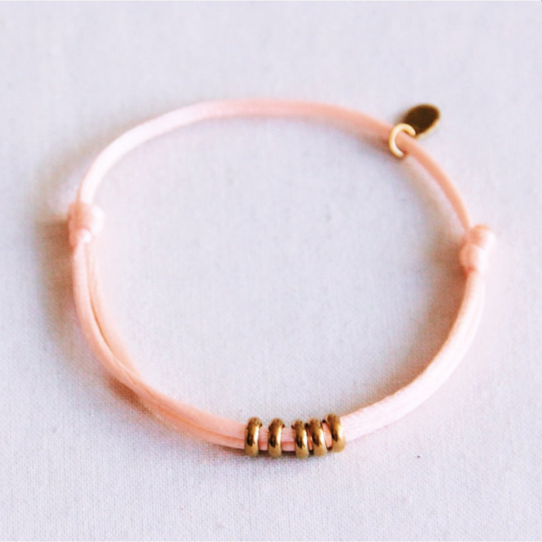 Armband - Satinband RINGS Gold - Pfirsich/Peach