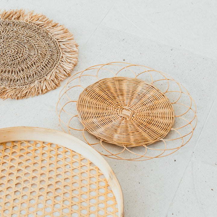 Boho Wanddekor Set PENIDA – Handgefertigte Wandteller aus Rattan, Bambus, Wasserhyazinthe & Raffia