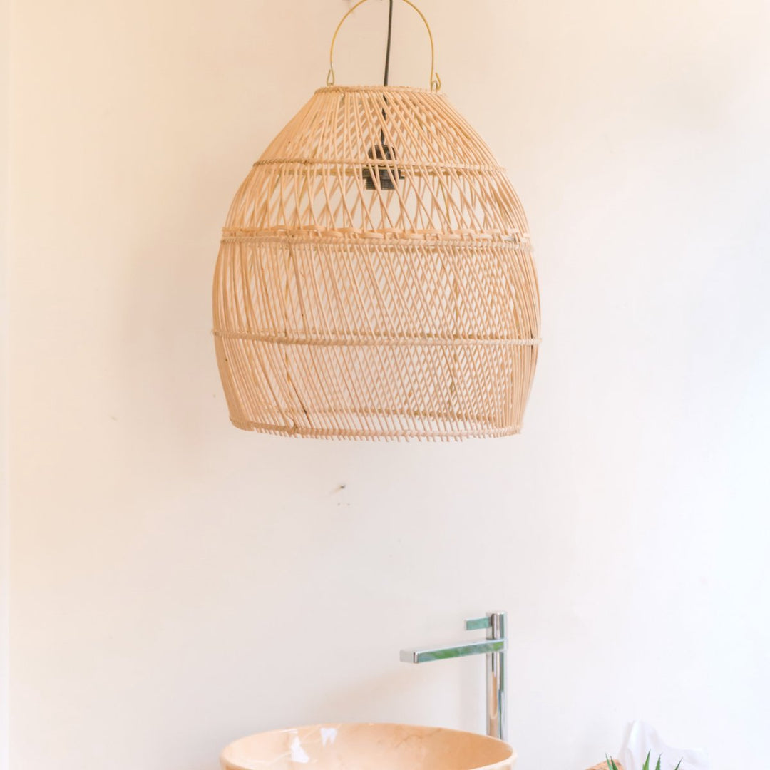 Rattan Lampenschirm SEMINYAK – Boho-Pendelleuchte aus handgewebtem Naturmaterial