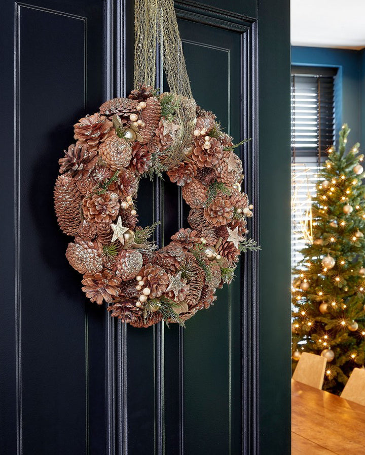 Kranz "Brant" - Weihnachtsdeko mit Kiefernzapfen - Ø45cm