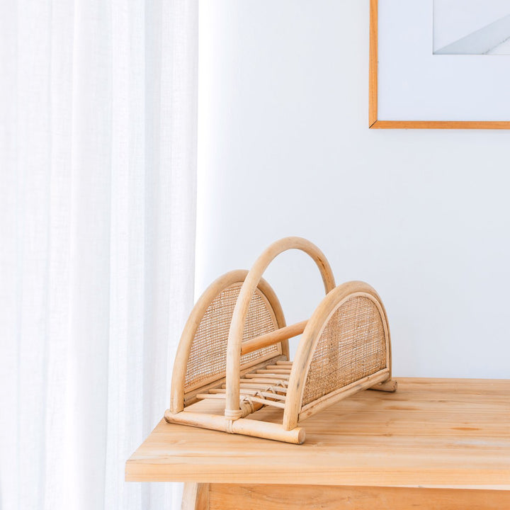 Boho-Zeitungskorb ALOR - Zeitungsständer – handgefertigter Zeitschriftenhalter aus Rattan