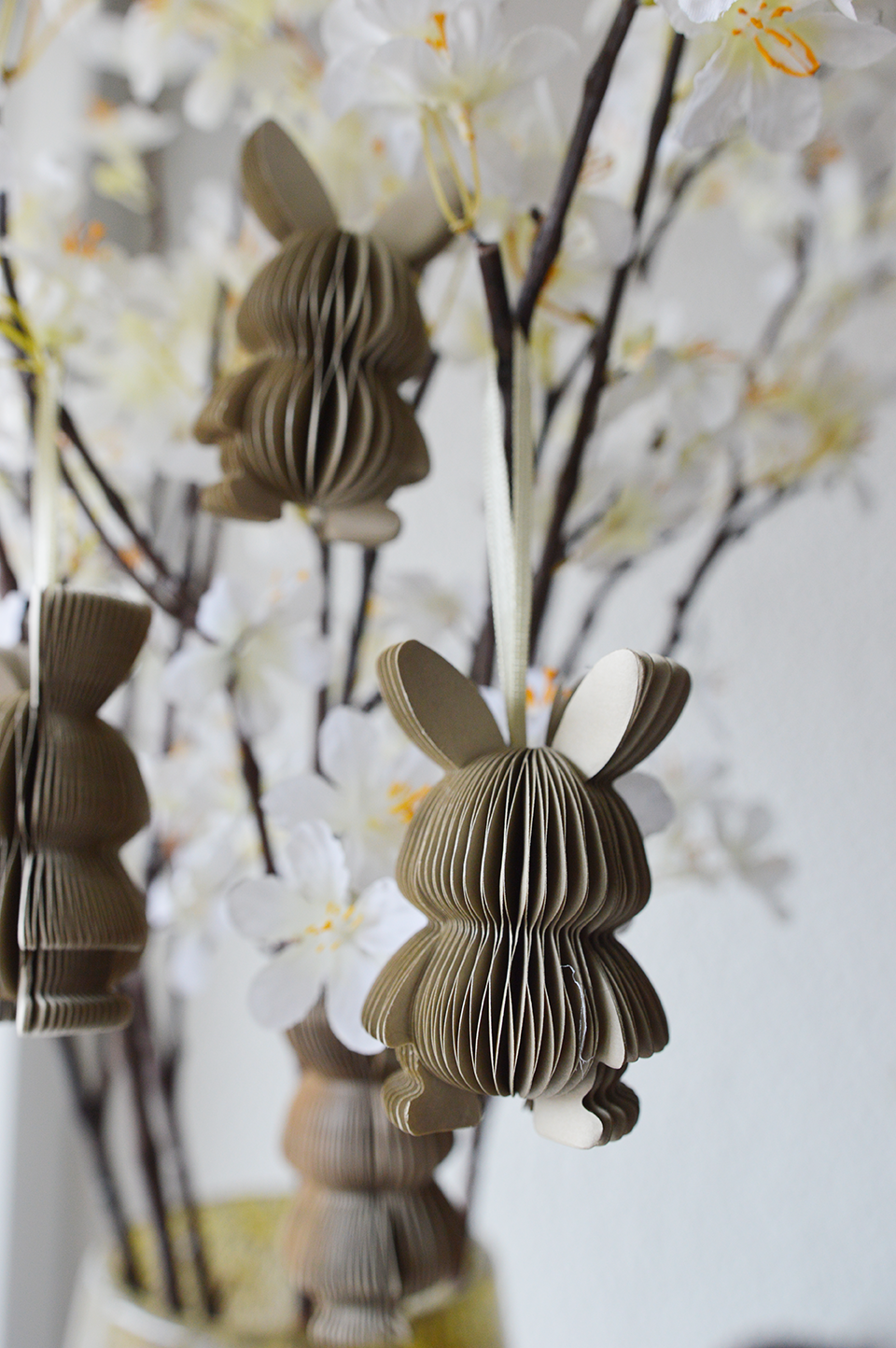 Ostern Hase - Dekoanhänger 7cm - Honeycomb - Papier weiss o. braun