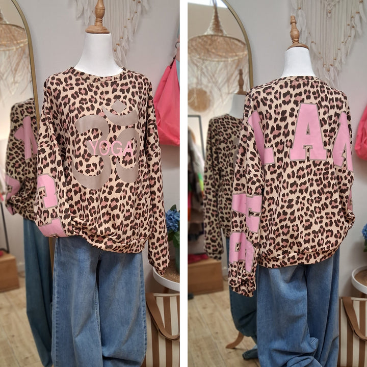 Pullover YOGA / BALANCE - Oversize Sweatshirt mit Leomuster