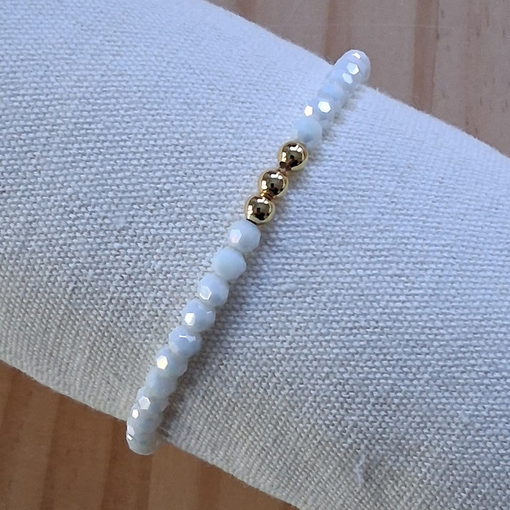 Armband - elastisches Band mit Perlen 4mm